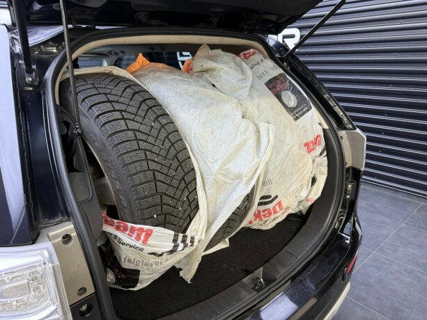 mitsubishi-outlander-elektrisitetbensin-2015-big-25