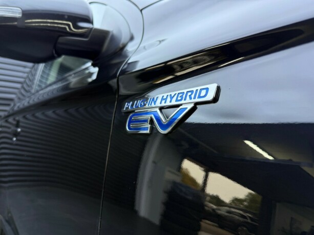 mitsubishi-outlander-elektrisitetbensin-2015-big-4