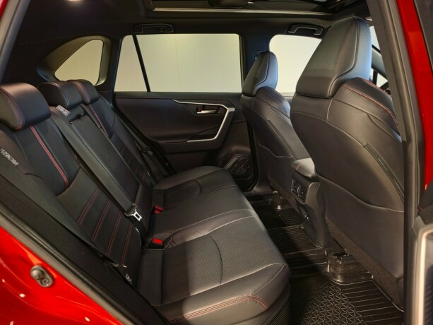 toyota-rav4-plug-in-petrol-2020-big-19