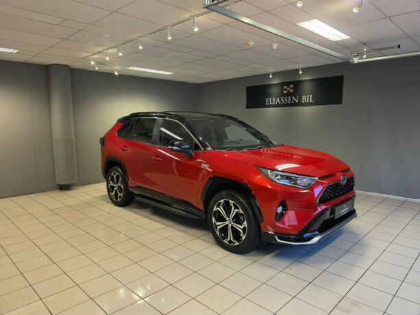 toyota-rav4-plug-in-petrol-2020-big-0