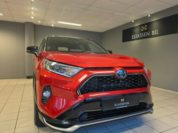 toyota-rav4-plug-in-petrol-2020-big-8