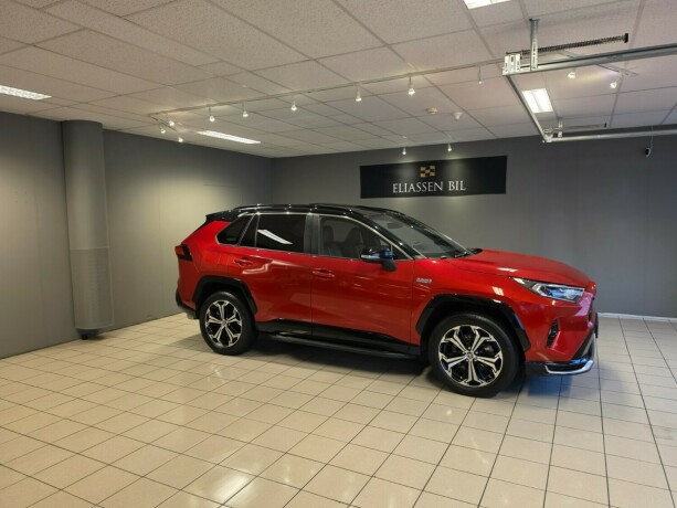toyota-rav4-plug-in-petrol-2020-big-2