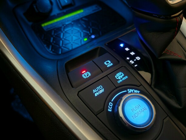 toyota-rav4-plug-in-petrol-2020-big-34