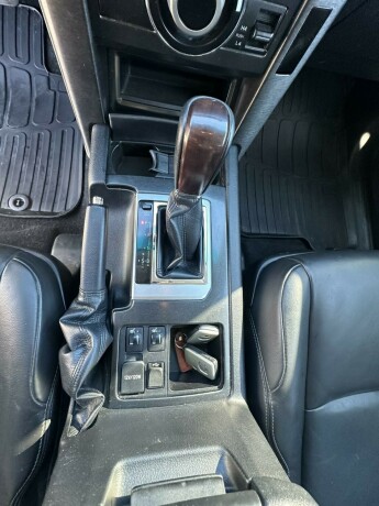 toyota-land-cruiser-diesel-2014-big-13