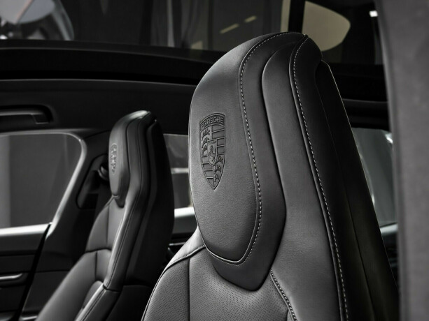 porsche-taycan-4-elektrisitet-2022-big-19