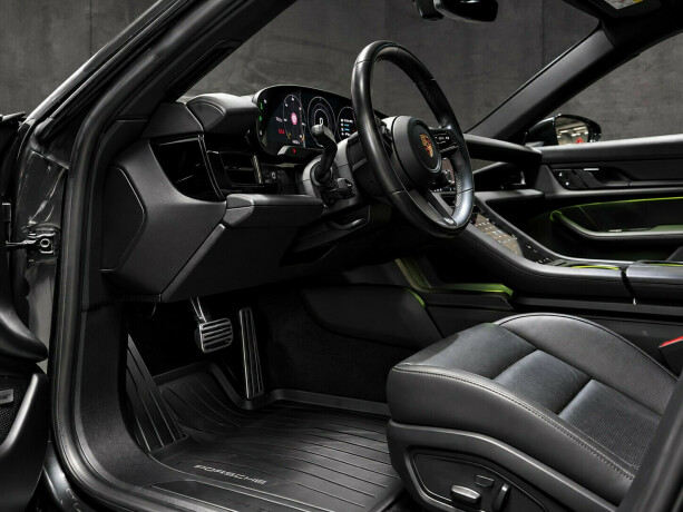 porsche-taycan-4-elektrisitet-2022-big-6