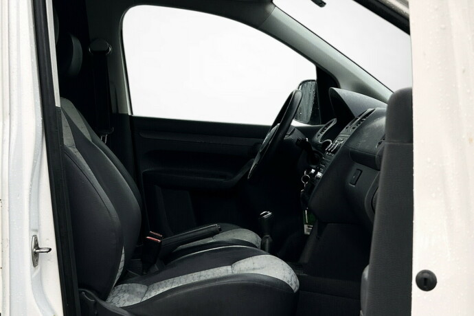 volkswagen-caddy-diesel-2013-big-9