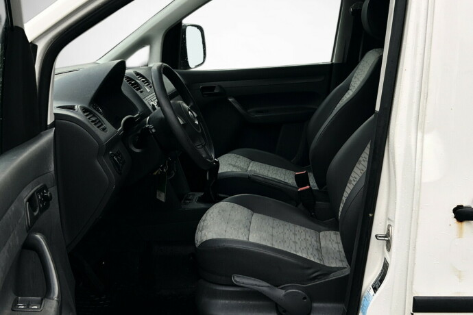 volkswagen-caddy-diesel-2013-big-11