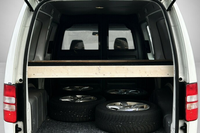 volkswagen-caddy-diesel-2013-big-14