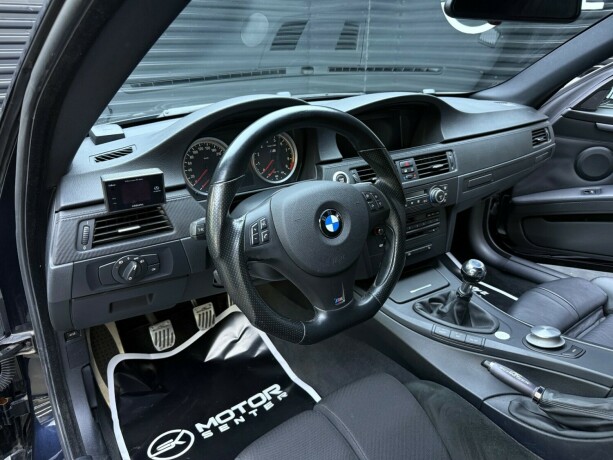 bmw-m3-bensin-2008-big-11
