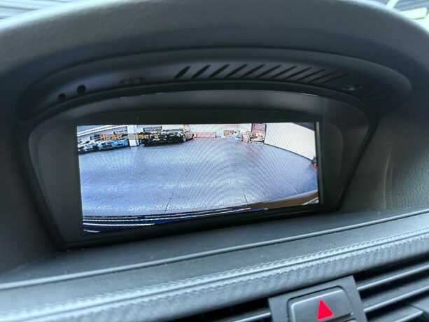 bmw-m3-bensin-2008-big-22