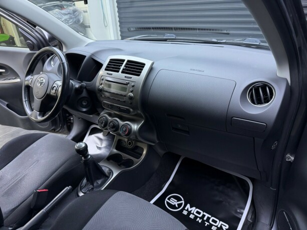 toyota-urban-cruiser-diesel-2014-big-10