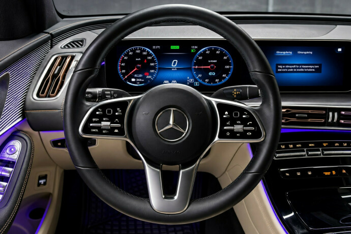 mercedes-benz-eqc400-elektrisitet-2021-big-8