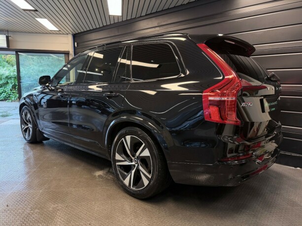 volvo-xc-90-elektrisitetbensin-2022-big-5