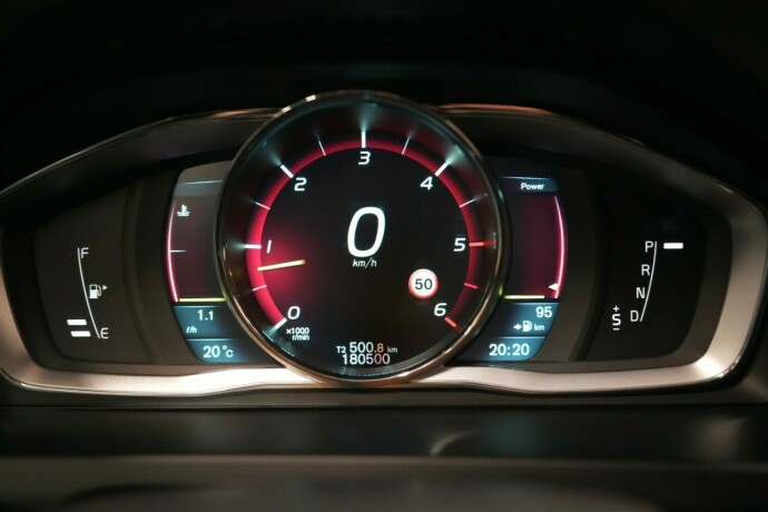 volvo-v60-diesel-2014-big-12
