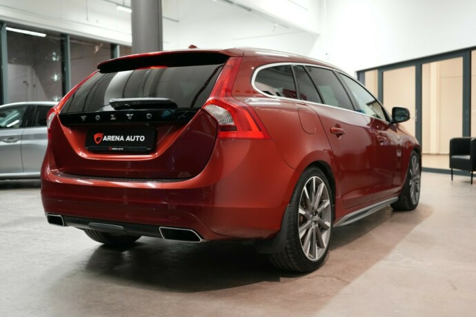 volvo-v60-diesel-2014-big-4