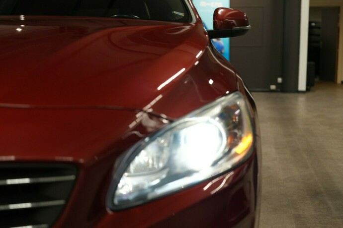 volvo-v60-diesel-2014-big-8