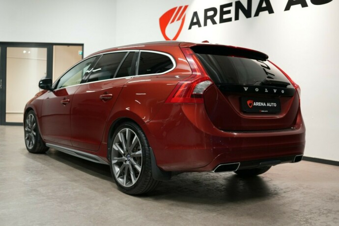 volvo-v60-diesel-2014-big-2