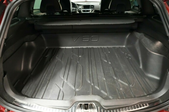 volvo-v60-diesel-2014-big-22