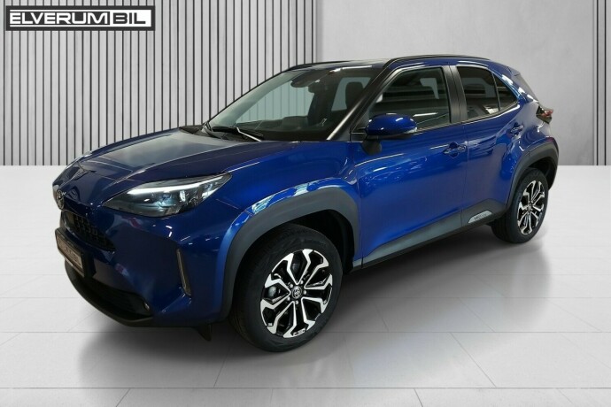 toyota-yaris-cross-elektrisitetbensin-2023-big-10