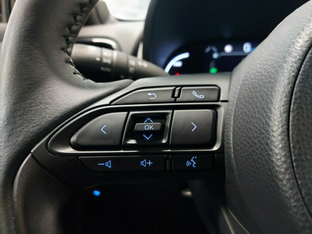 toyota-yaris-cross-elektrisitetbensin-2023-big-29