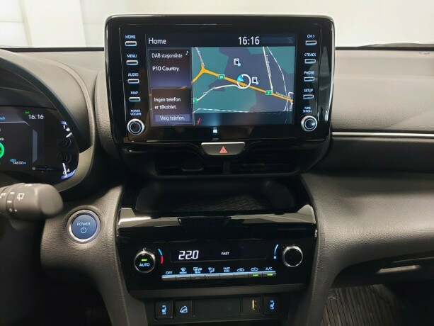 toyota-yaris-cross-elektrisitetbensin-2023-big-34