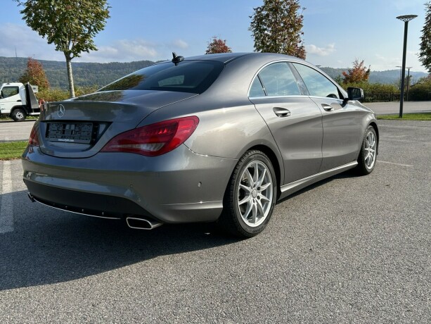 mercedes-benz-cla180-bensin-2015-big-6