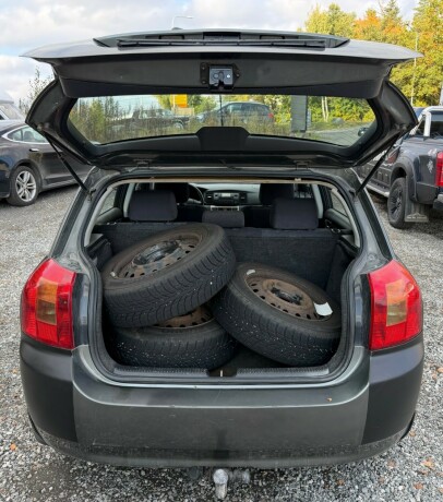toyota-corolla-bensin-2003-big-7