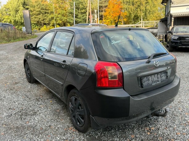 toyota-corolla-bensin-2003-big-2