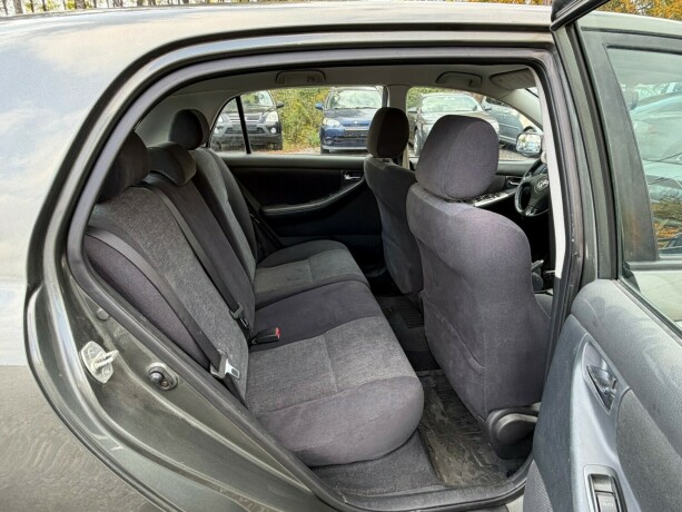 toyota-corolla-bensin-2003-big-11