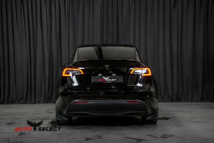 tesla-model-y-elektrisitet-2023-big-8
