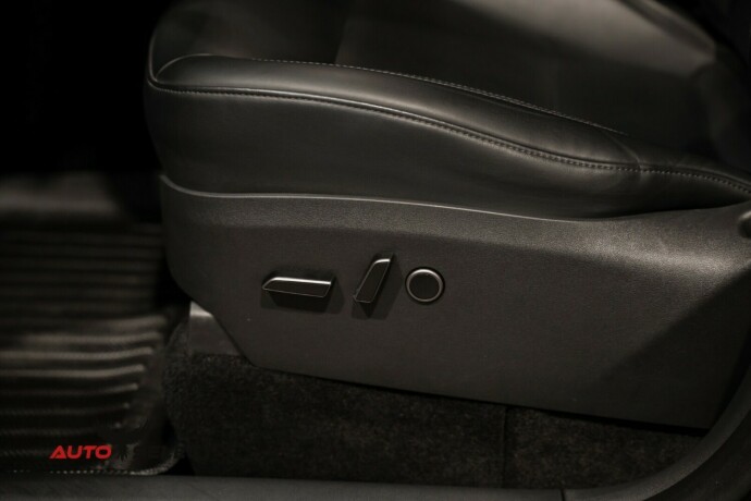 tesla-model-y-elektrisitet-2023-big-25