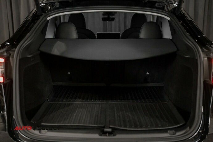 tesla-model-y-elektrisitet-2023-big-9