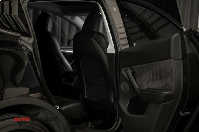 tesla-model-y-elektrisitet-2023-big-14