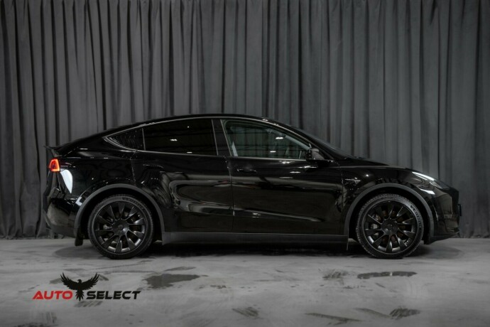 tesla-model-y-elektrisitet-2023-big-13