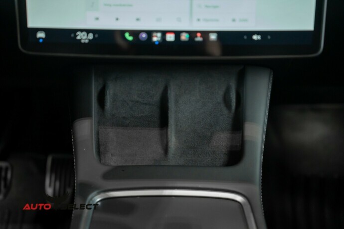 tesla-model-y-elektrisitet-2023-big-36
