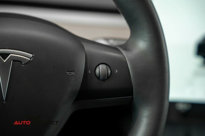 tesla-model-y-elektrisitet-2023-big-33