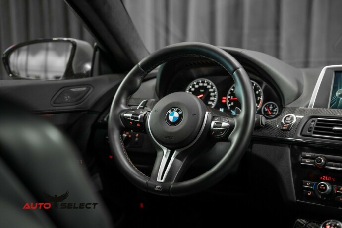 bmw-m6-bensin-2014-big-37