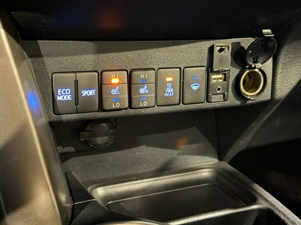 toyota-rav4-diesel-2014-big-25