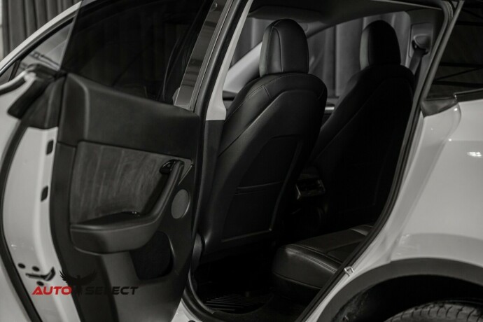 tesla-model-y-elektrisitet-2021-big-16