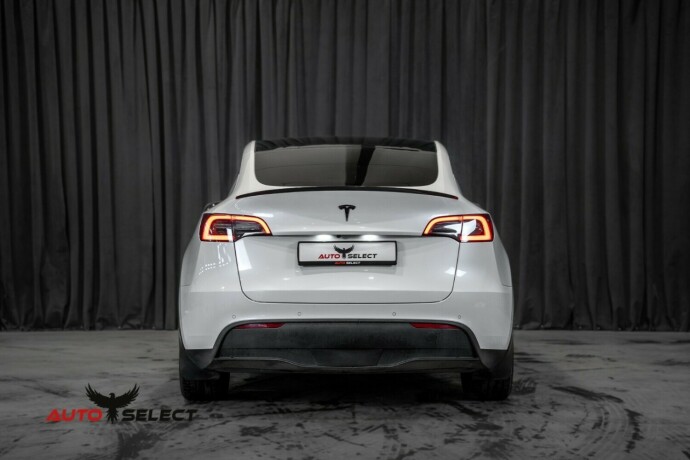 tesla-model-y-elektrisitet-2021-big-8