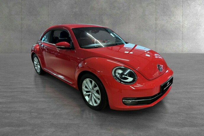 volkswagen-beetle-bensin-2012-big-7