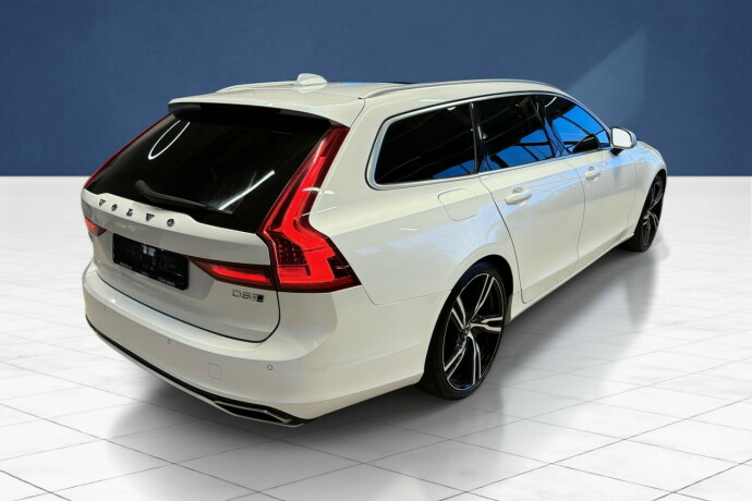 volvo-v90-diesel-2018-big-2