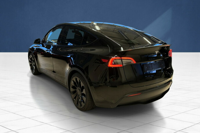 tesla-model-y-elektrisitet-2023-big-4