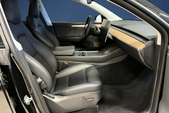 tesla-model-y-elektrisitet-2023-big-11