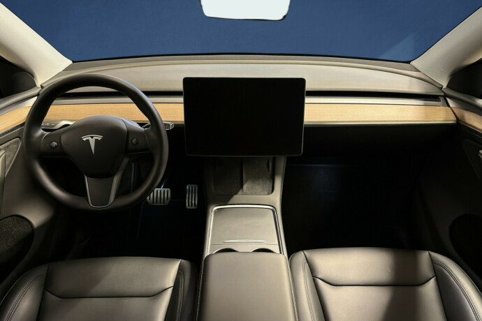 tesla-model-y-elektrisitet-2023-big-13