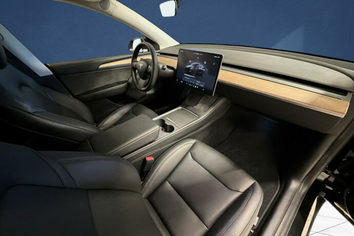 tesla-model-y-elektrisitet-2023-big-10