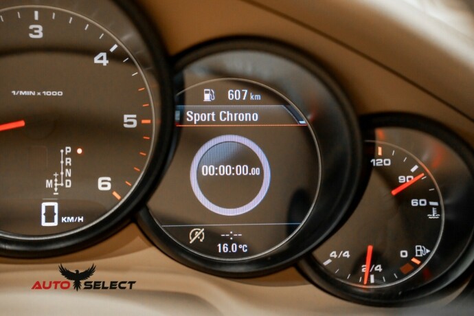porsche-panamera-diesel-2012-big-36