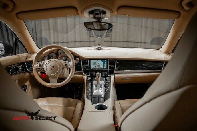 porsche-panamera-diesel-2012-big-39