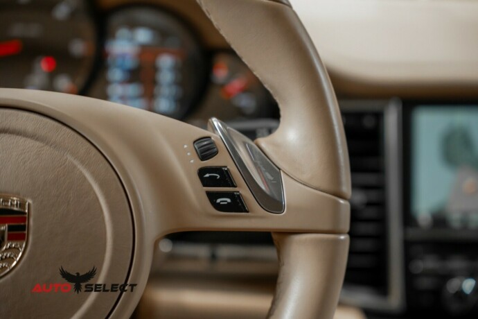 porsche-panamera-diesel-2012-big-38